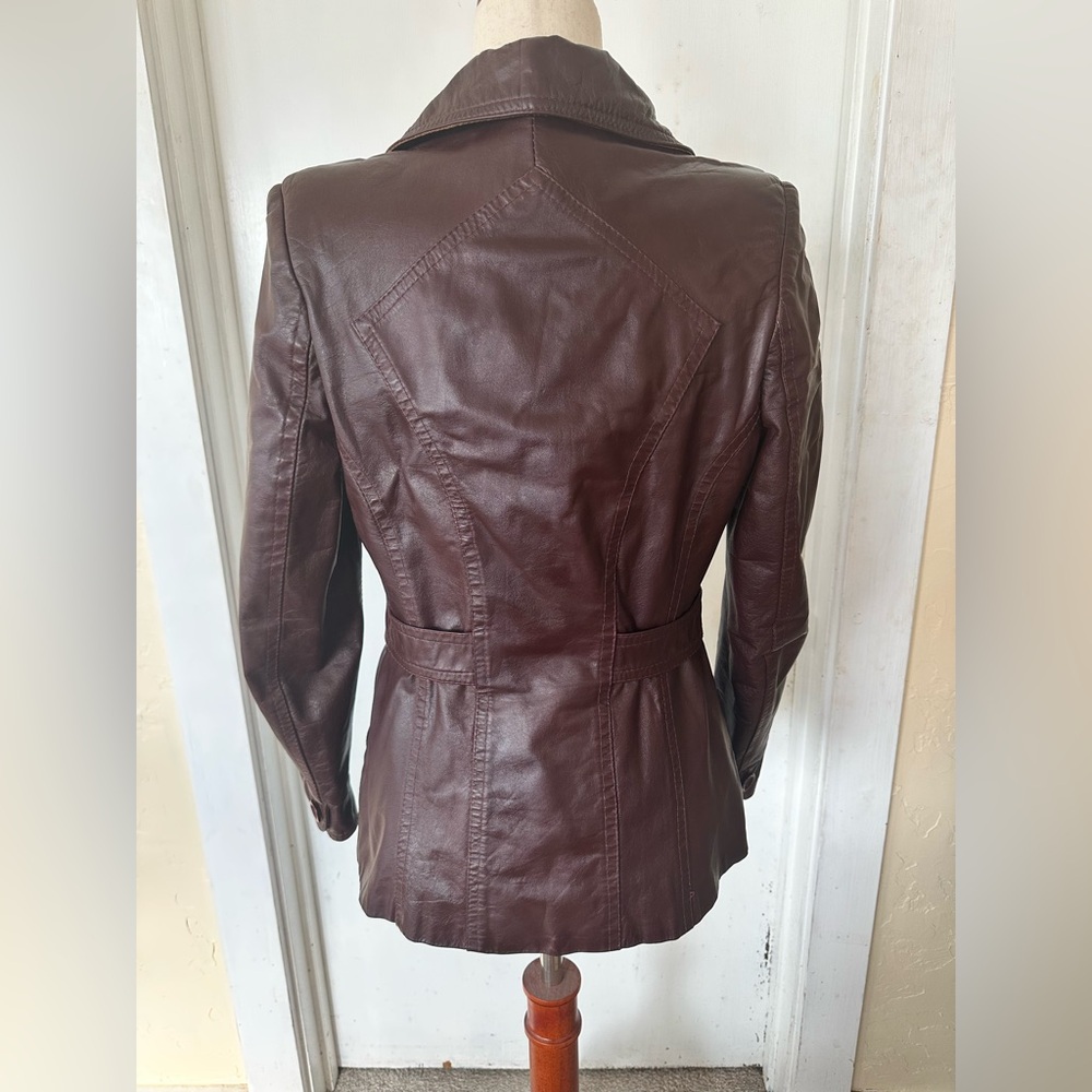 Vintage Nordstrom The Brass Plum Burgundy Leather Jacket Attached Belt Size S - Picture 4 of 8